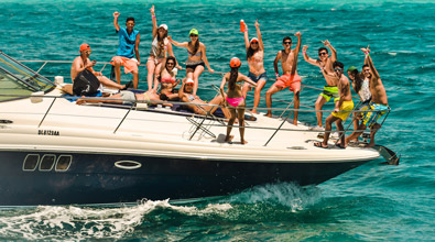 riviera-maya-yacht-rental luxury yacht party